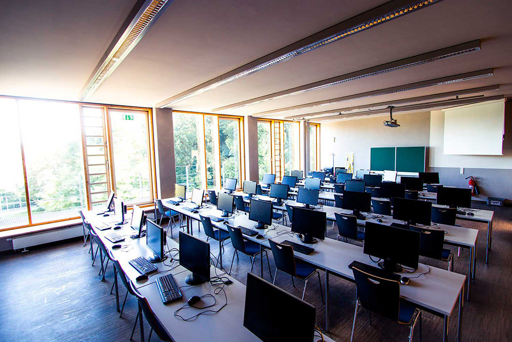 Luitpold Gymnasium Wasserburg - Computerraum